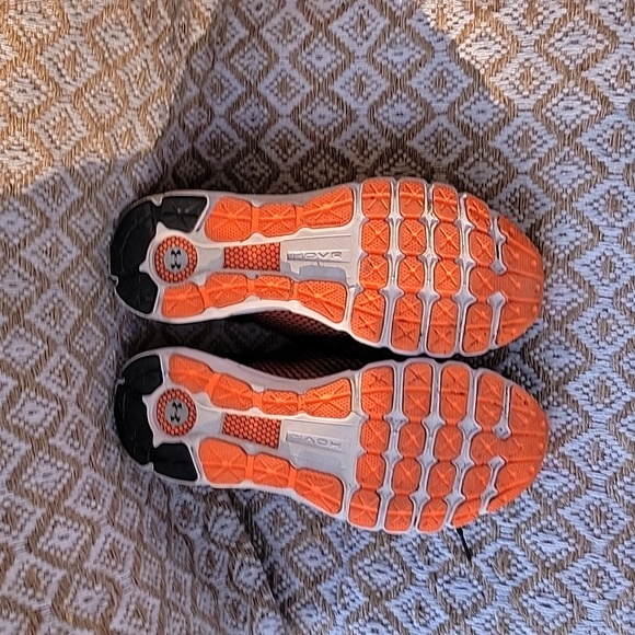 Under Armour Hovr Infinite main image 4